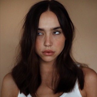 Telegram channel Alexis Ren logo