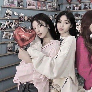 Логотип телеграм канала @ammerlyy — ищу лид/лип ᵃᵐᵐᵉʳᶫʸʸ 🤍
