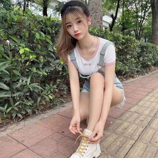 电报频道的标志 emma68231375 — 🌹千與千尋🌹