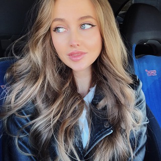 Логотип телеграм канала @evestolia_fm — ᴇᴠᴇsᴛᴏʟɪᴀ_ꜰᴍ