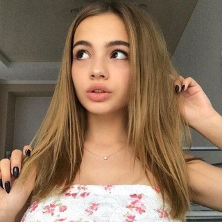 Логотип телеграм канала @girls_tt_best — 🥰Девушки с ТикТок🥰