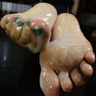Telegram channel 👄 FeetGram Feet & Foot, Soles & Toes, Pictures & Videos 👠 logo