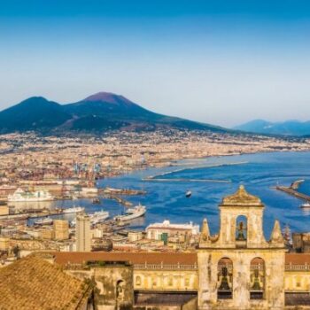 Telegram channel Amicizie e Incontri Napoli dai 20/40 anni logo