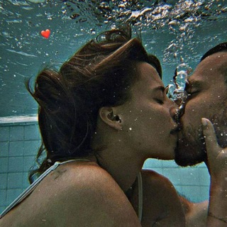 Telegram channel Kissing world Romantic 😘| Kissing videos logo