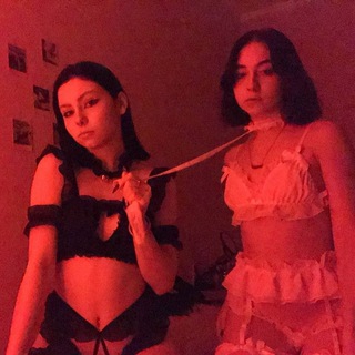 Логотип телеграм канала @kittytebyapoimala — китти тебя поймала