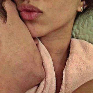 Логотип телеграм канала @nwddgif — 𝐍𝐰𝐝𝐆𝐢𝐟