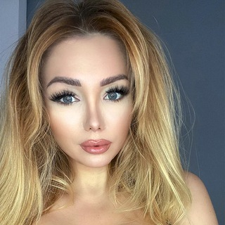 Telegram channel Paola Celeb logo