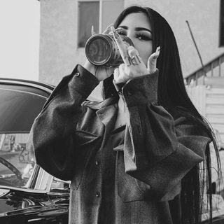 Логотип телеграм канала @universes7 — 𝒰𝓃𝒾𝓋𝑒𝓇𝓈𝑒𝓈⛓💸
