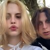 Логотип телеграм канала @vovkaivika — С телефона Вовы